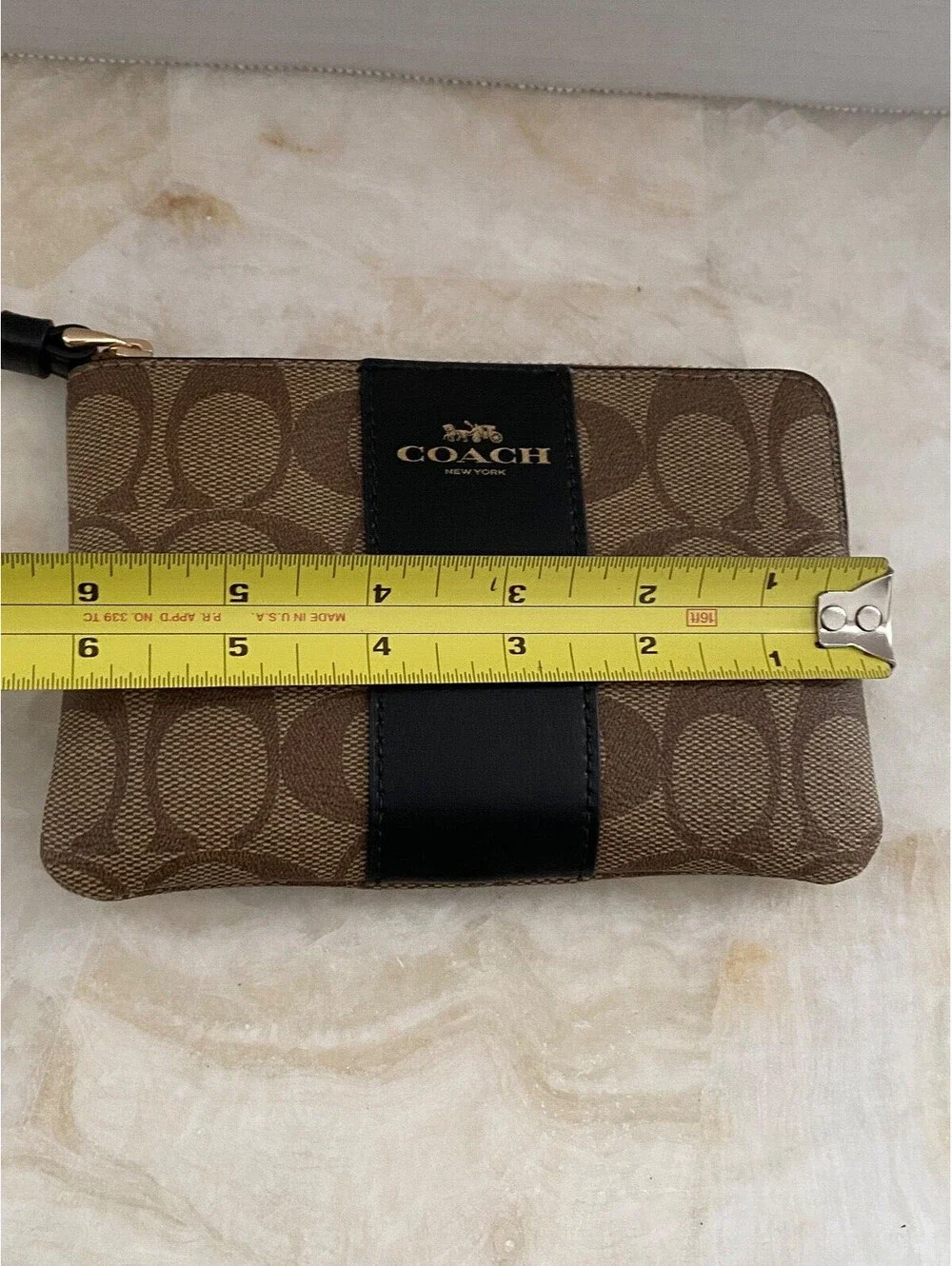 COACH WOMENS Signature PVC Leather Corner Zip Wristlet Khaki Black Leather Wrist